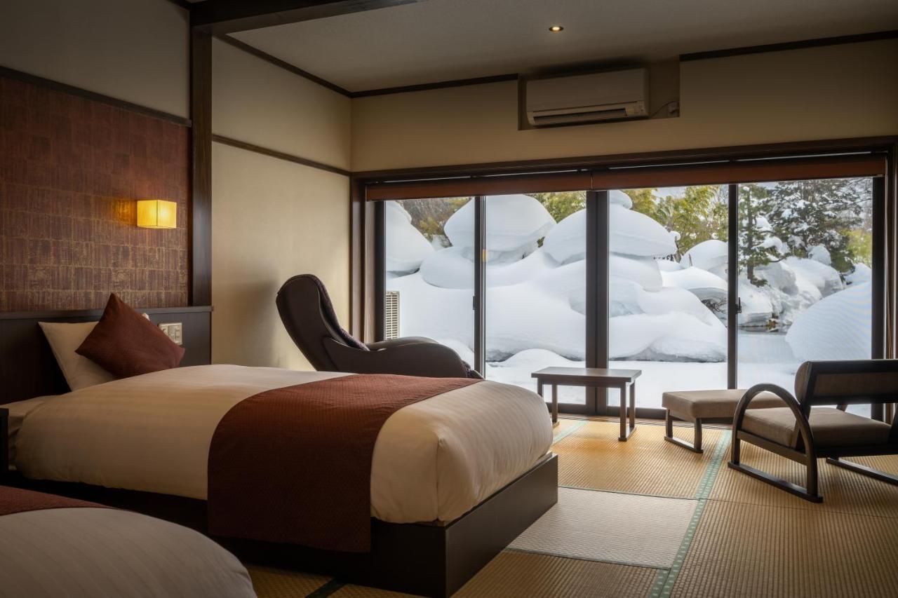 Onogawa Onsen Kajikaso Hotel Yonezawa Exterior photo
